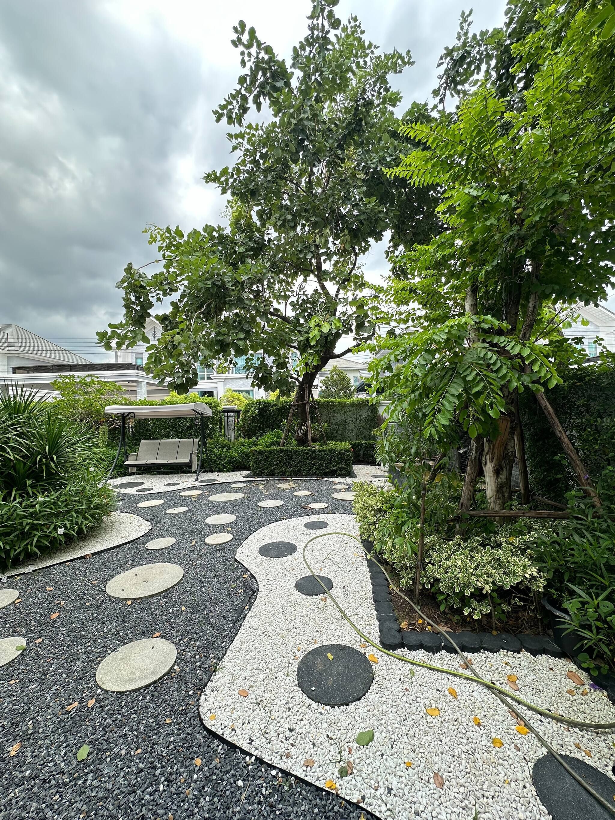 House, 4 Bedrooms, Accessible | Garden
