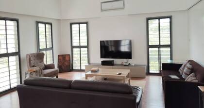 2-bedroom villa with 46 m² living room and garden