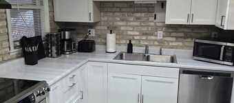 Beautiful 3-bedroom house in delightful Saint Joseph, IL!