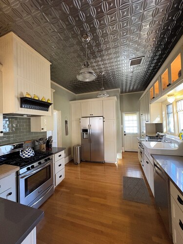 Quaint Historic Cottage In Prescott