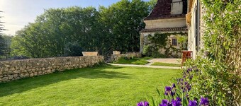 La chartreuse de Caville, swimming pool & nature