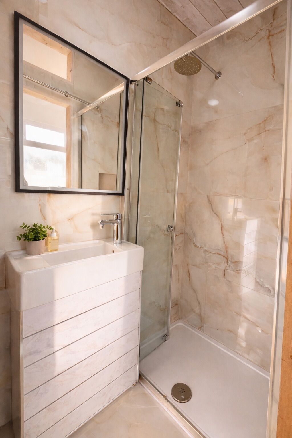 Shower, eco-friendly toiletries, hair dryer, towels