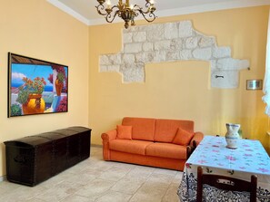 Living area - Charming, elegant apartment in the center of Ostuni (Ostuni)