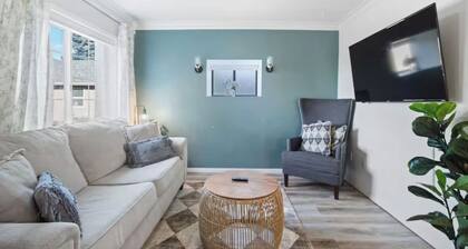 Cozy Browne’s Addition Apt Near Downtown