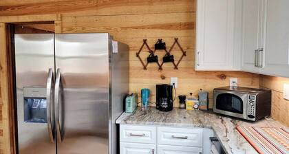 Private Luxury Cabin in Monteagle