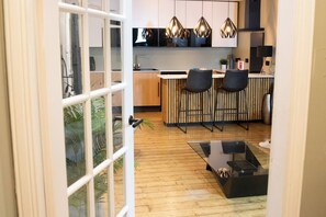 Apartment, 1 Bedroom | Living room - Urban One Central Location (Aberdeen)