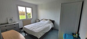 Room - Vrbo Property (Le Tablier)