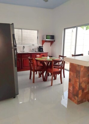 Private kitchen - Casa Bahía Ale: Your Private Oasis in Bahía Ballena (Whale Bay)