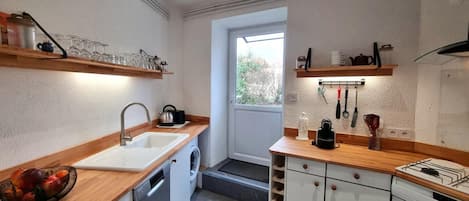 Fridge, microwave, dishwasher