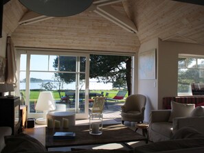 TV - House with sea view, pets welcome - 14 guests (Arradon)