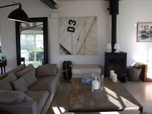 TV - House with sea view, pets welcome - 14 guests (Arradon)