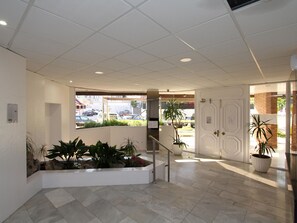 Lobby - Apartment for 4, near beach - AC (Lloret de Mar)