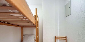 1 bedroom, free WiFi, bed sheets - Apartment with panoramic sea view - 4 guests (Bormes-les-Mimosas)