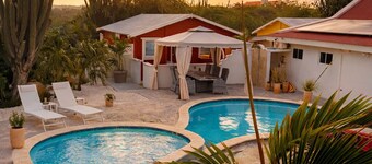 New Boutique Lodge in Aruba - Pool, Beach Gear & VIP Shuttle - Hidden Paradise