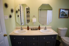 Shower, jetted tub, hair dryer, towels - Waterfront Retreat on Morancy Pond |Sleeps 16 (Sullivan)