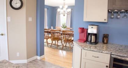 Waterfront Retreat on Morancy Pond |Sleeps 16