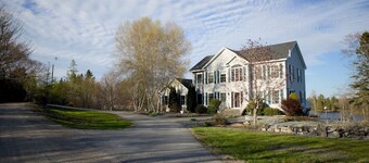 Waterfront Retreat on Morancy Pond |Sleeps 16