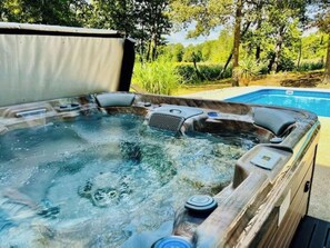 Idromassaggio all'aperto