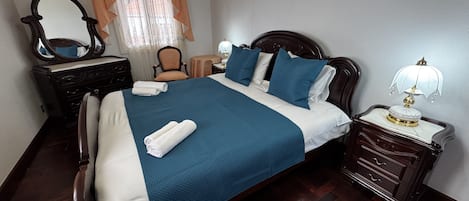 Superior-Maisonette, eigenes Bad, Meerblick (Sunrise Villa)