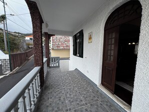 Sunrise Duplex 2nd floor -T3 | Perincian bahagian luar