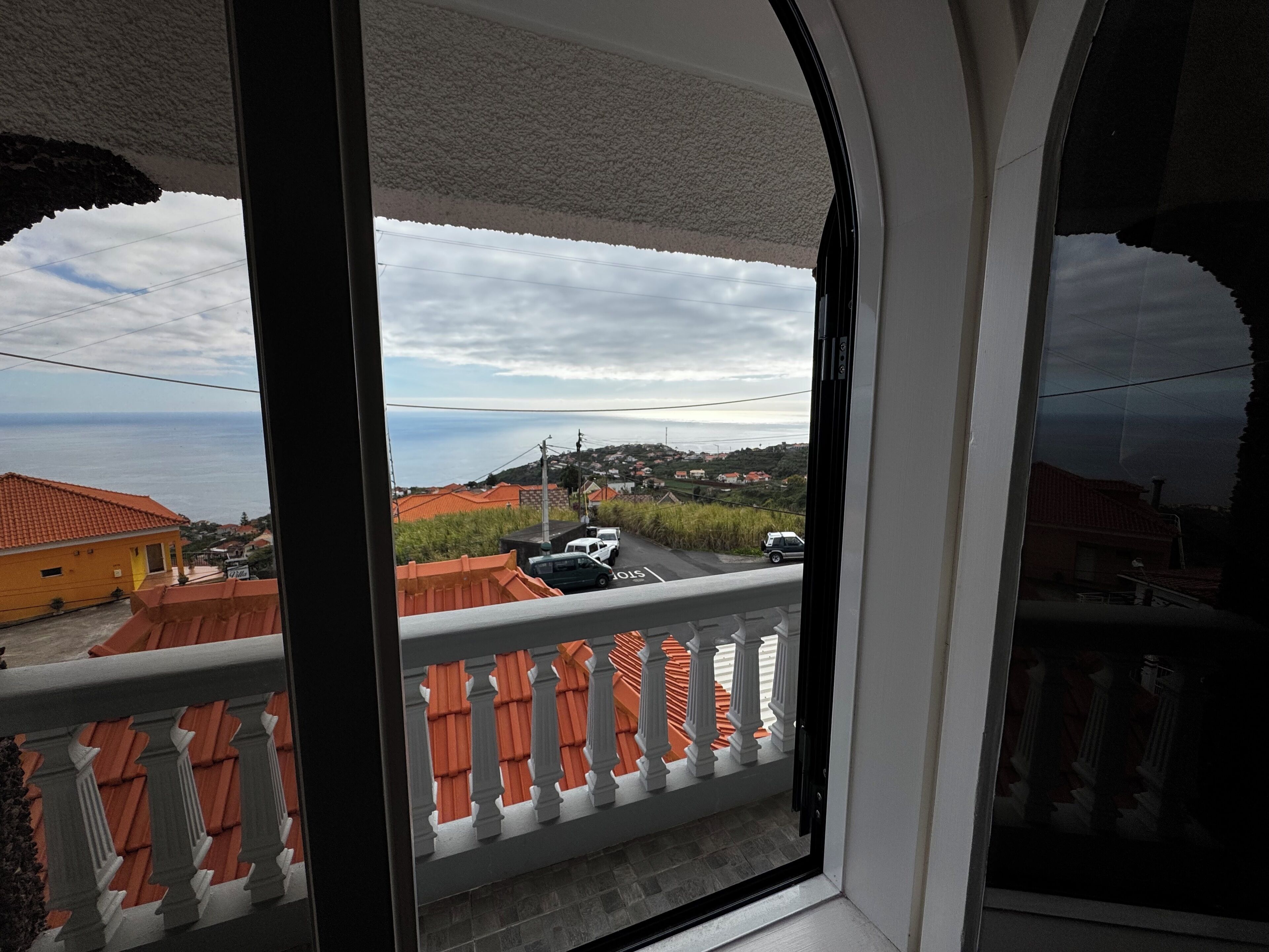 Classic Chalet, Ocean View | Interior