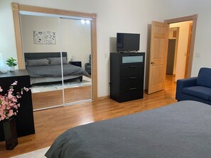 2 chambres, bureau, lit parapluie, Wi-Fi gratuit