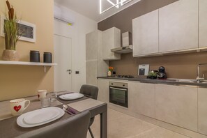 Four, plaque de cuisson, lave-vaisselle