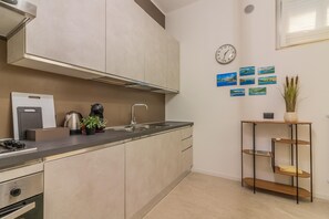 Four, plaque de cuisson, lave-vaisselle