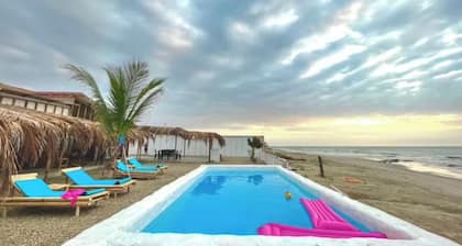 Casa frente al mar Zorritos Pta. Sal Mancora