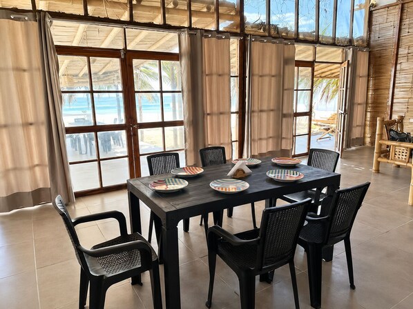 Dining - Casa frente al mar Zorritos Pta. Sal Mancora (Zorritos)