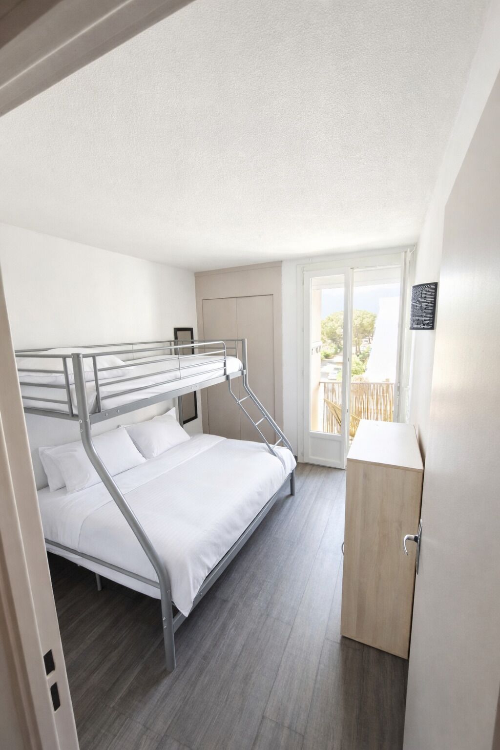 1 bedroom
