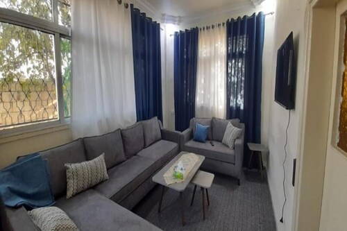 Homey Apt in Jerash w/ City-View. Explore Jerash Ruins from this Spacious Apt