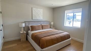 1 dormitorio, tabla de planchar con plancha, Internet y ropa de cama