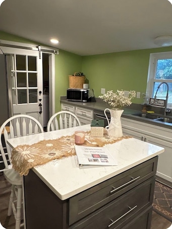 Dining. 2-bedroom house in welcoming Harlem