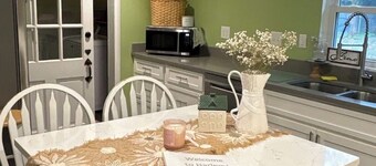 2-bedroom house in welcoming Harlem