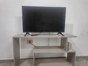 Interior - Taibor Apartment. Alicante ll Building (Asunción)