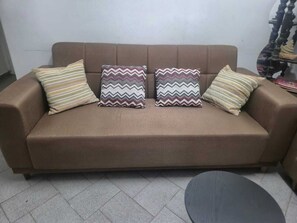 Smart TV, printers - Taibor Apartment. Alicante ll Building (Asunción)