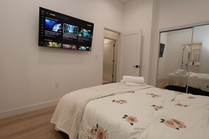 2 dormitorios, tabla de planchar con plancha, wifi y ropa de cama