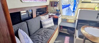 Romantic night stay on a cozy sailboat