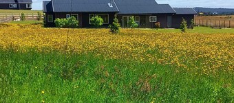 Delightful 6-bedroom house in tranquil city of Puerto Varas perfect for families