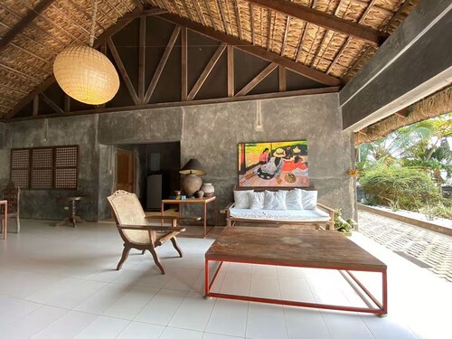 Beautiful 3-bedroom beachfront cottage in Caba, La Union for a relaxing stay