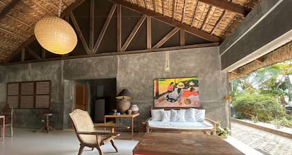 Beautiful 3-bedroom beachfront cottage in Caba, La Union for a relaxing stay