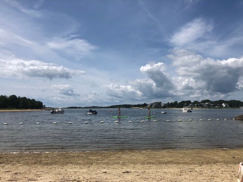 Great Family Vacation Spot - Plenty of living space, enjoy walks to the beach