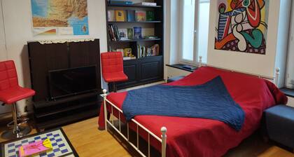 Le Clos-des-Scènes, large gîte + possibility of reception room, near Paris