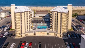 Unclassified image, 5 of 35, button - Cozy 1BR Retreat Steps from the Beach Pool (Ocean City)