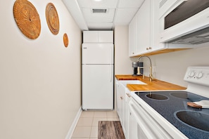 Fridge, microwave, oven, stovetop - Cozy 1BR Retreat Steps from the Beach Pool (Ocean City)