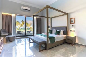 Room - Oceanfront Beach Stay with Pool, Spa & Bar Near Reefs, Tours and Sunset Cruises (Zanzibar)