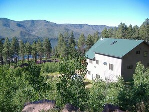 Property grounds - Gorgeous Vallecito Lake House (Bayfield)