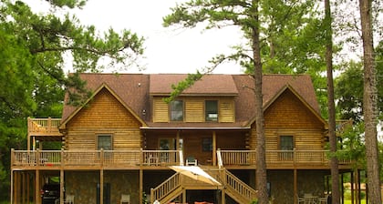 Enchanted Woodland Cabin – Private, Peaceful, Perfect for Recharging