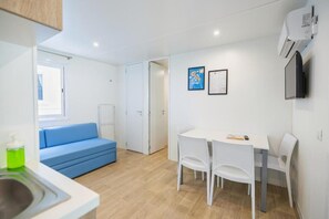 Mobile Home, vue jardin | Intérieur